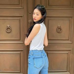 Meet your Posher, Coral